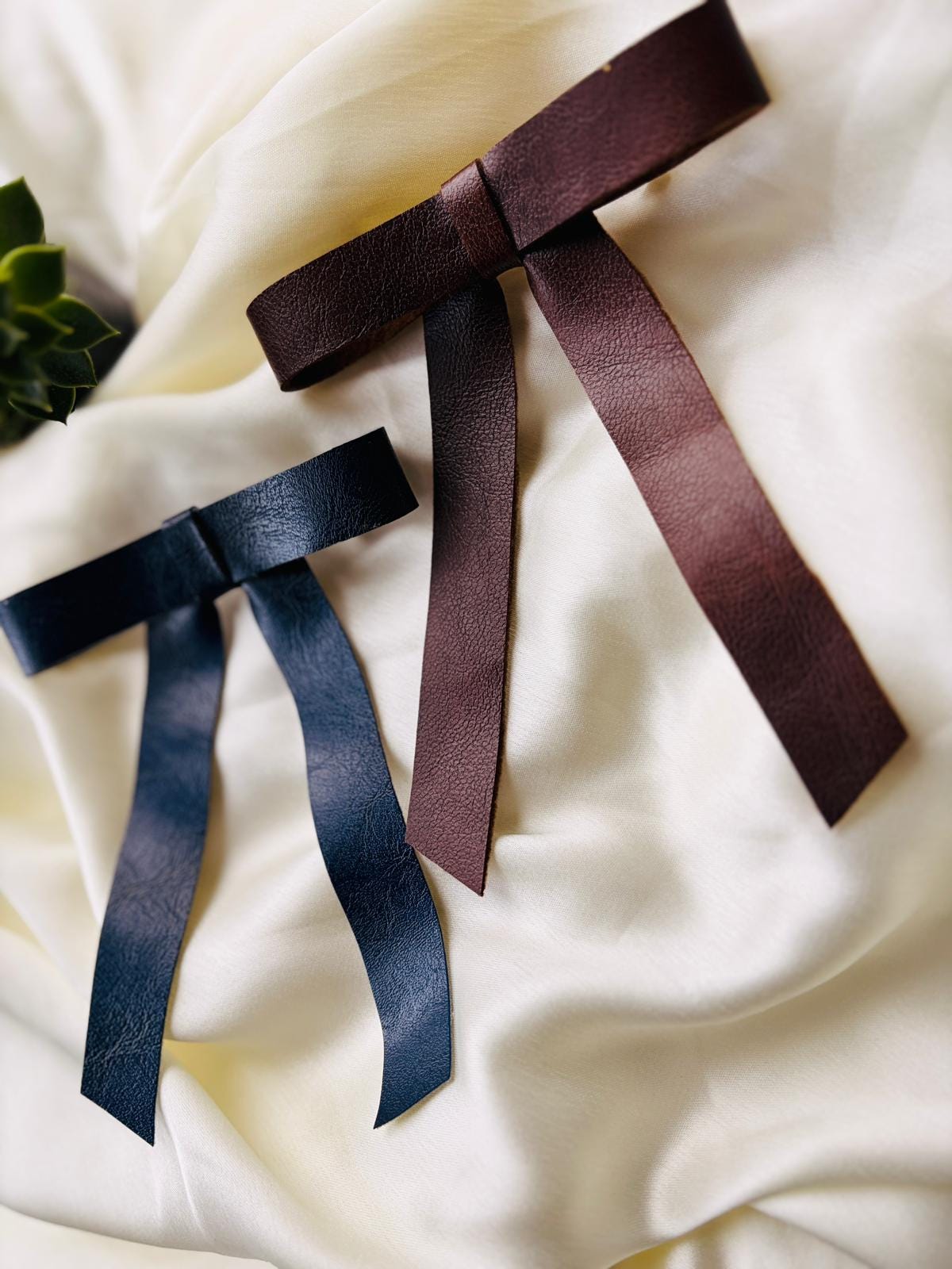 Handmade Leather Hair Bow Barrette – Dark Academia Accessory | Gift for her