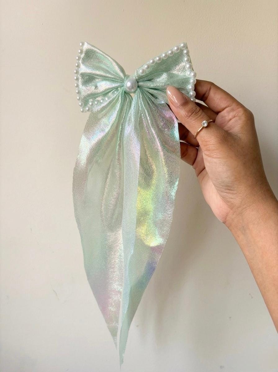 Pearlescent Shimmer Oversized Hair Bow - Elegant Pearl Edged Statement Clip